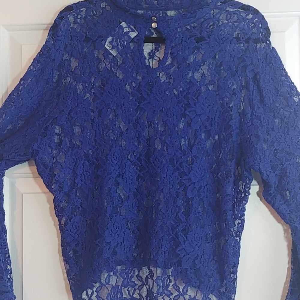 Lace tunic - Picture 5 of 5